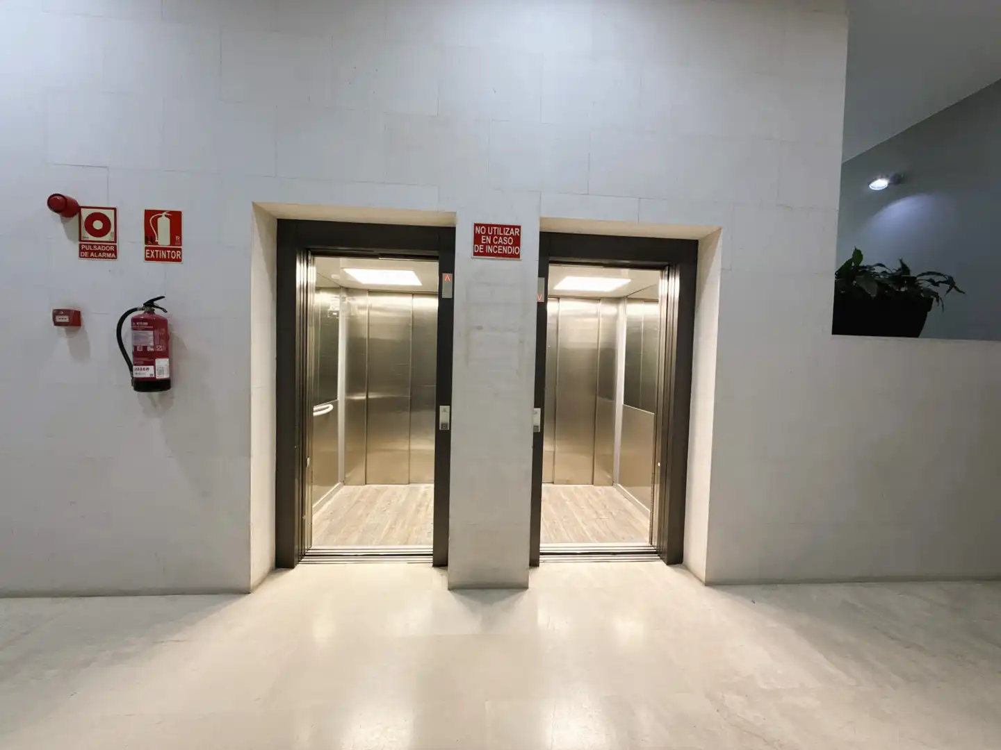 Dúplex en venta en Madrid con Aire acondicionado, Calefacción y Piscina comunitaria
