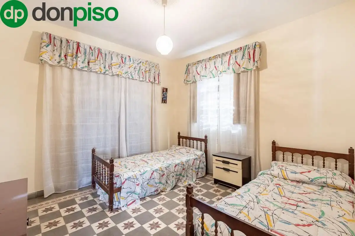 Finca rústica en venta en Calle CAJAR, Barrio de la Vega