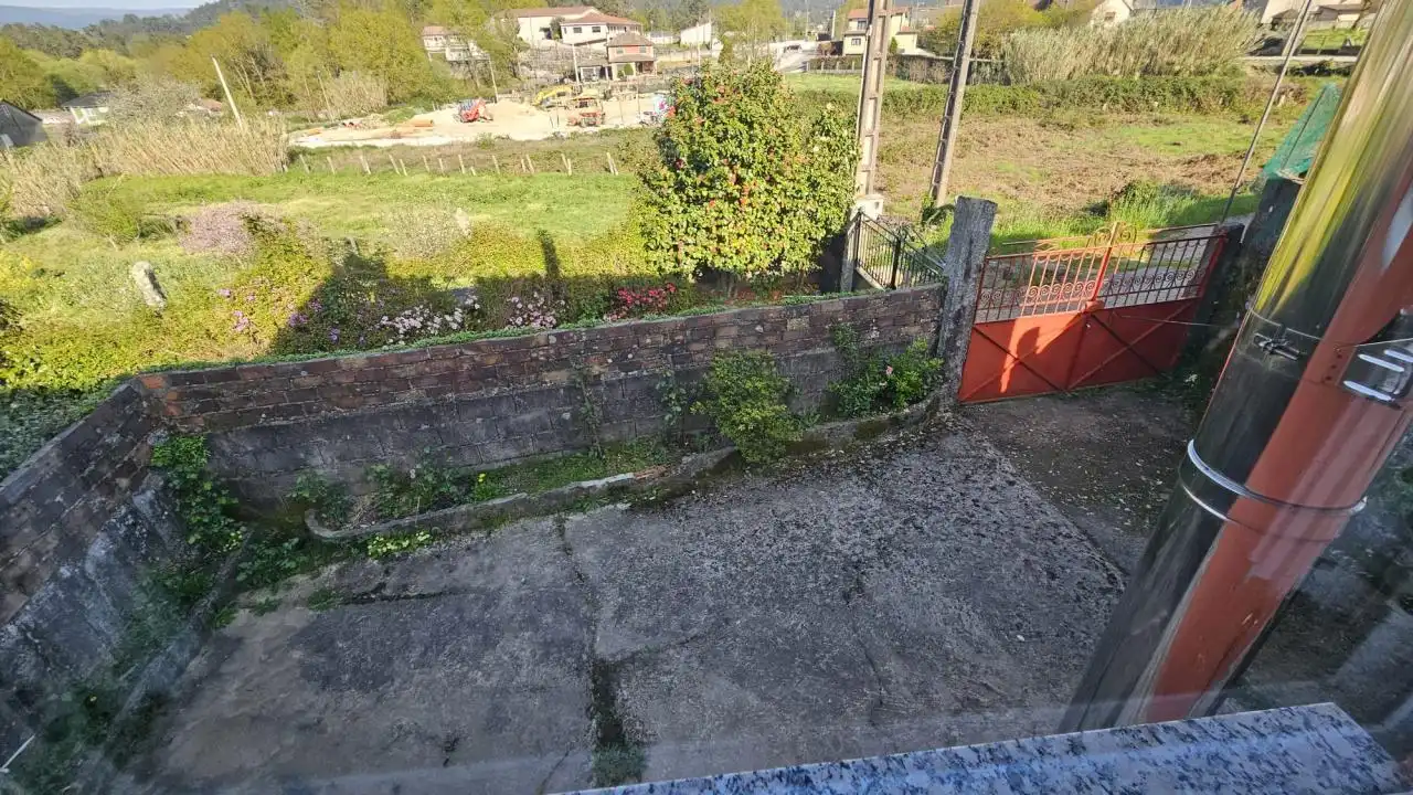 Casa o xalet de lloguer en Ponteareas amb Calefacció i Moblat