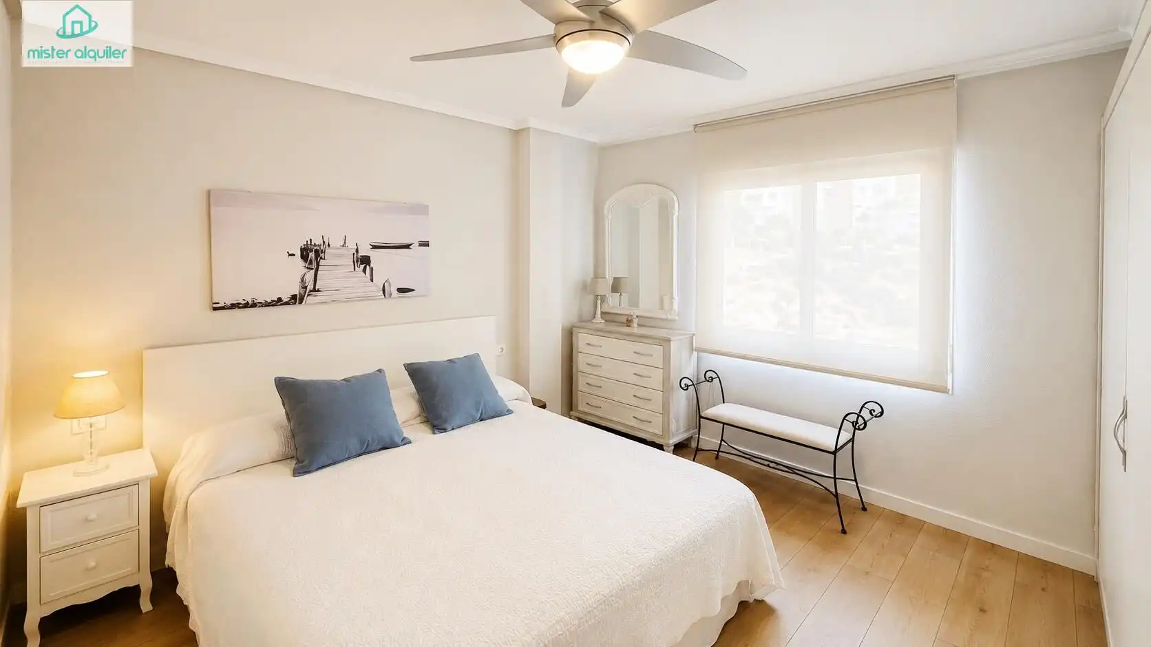 Schlafzimmer von Wohnungen zur Miete in El Campello mit Klimaanlage, Heizung und Terrasse