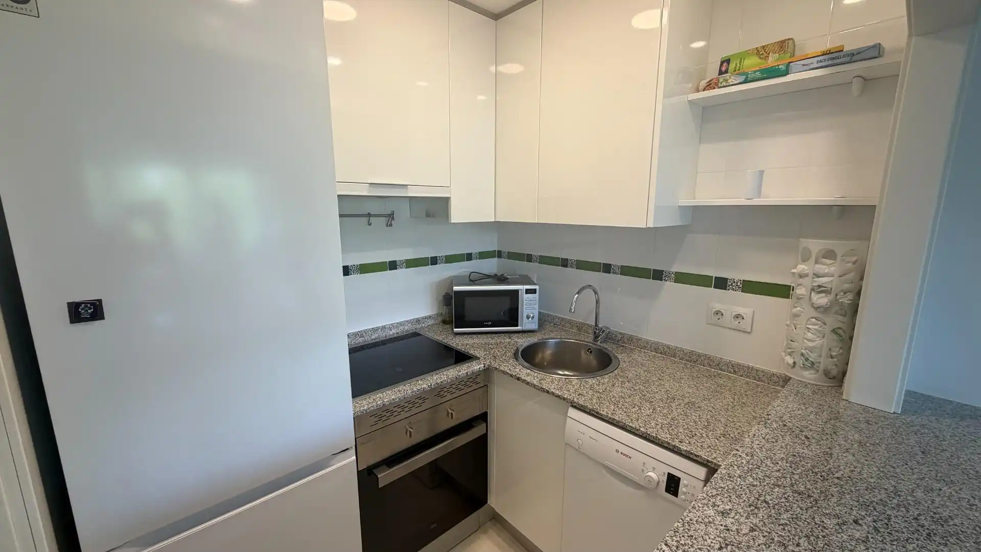 Küche von Wohnung zur Miete in Madrid mit Klimaanlage, Heizung und Möbliert