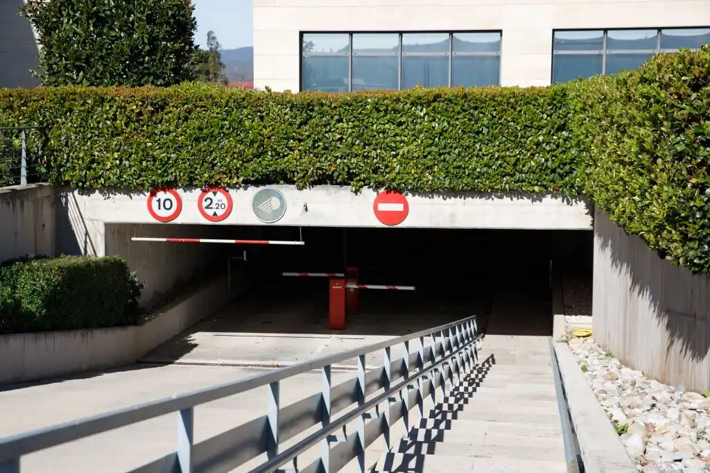 Parkplatz von Gebäude zur Miete in El Prat de Llobregat