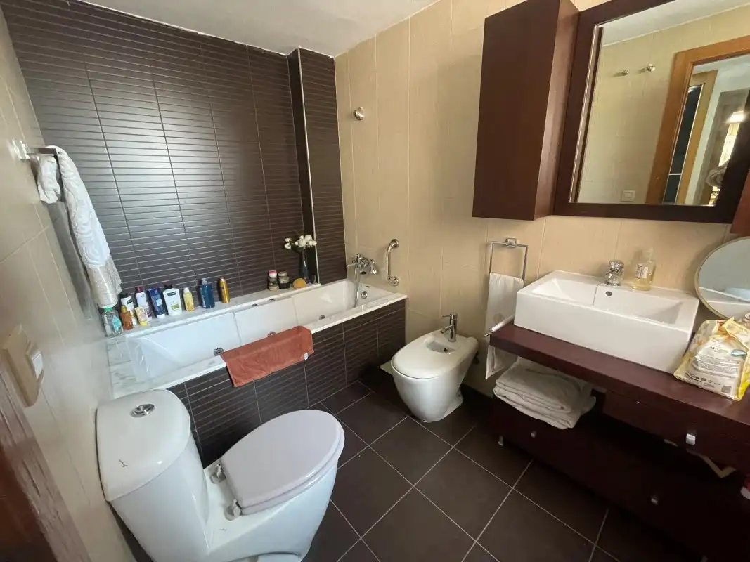 Baño de Piso en venta en El Real de Gandia con Aire acondicionado, Amueblado y Balcón