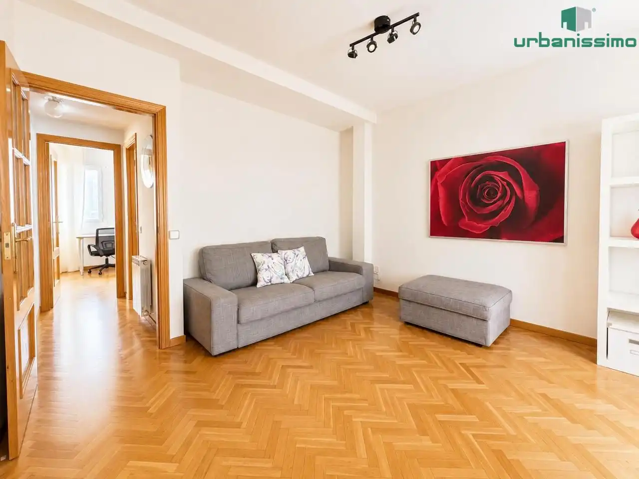 Sala d'estar de Apartament en venda en Madrid amb Calefacció