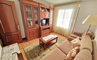 Living room of Flat for sale in Lasarte-Oria  with Heating, Terrace and Storage room