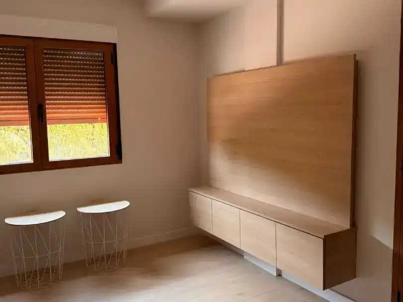 Sala d'estar de Dúplex de lloguer en El Pinós / Pinoso amb Jardí privat, Parquet i Moblat
