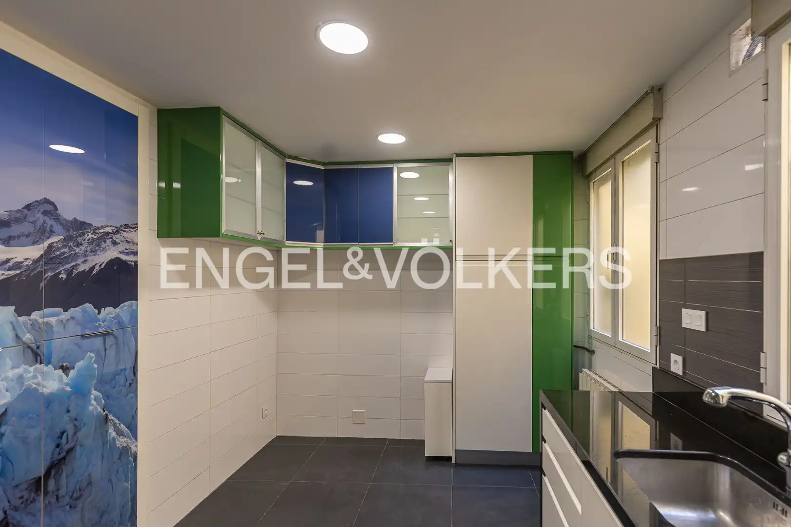 Kitchen of Flat for rent in Madrid  with Heating