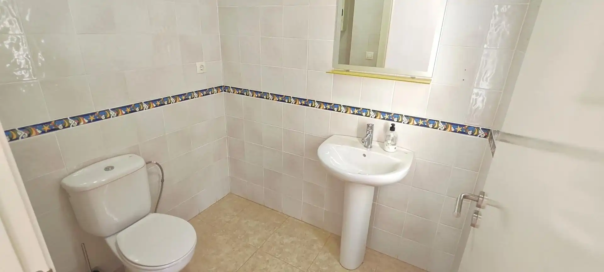 Badezimmer von Haus oder Chalet zum Verkauf in Santa Pola mit Klimaanlage, Heizung und Terrasse