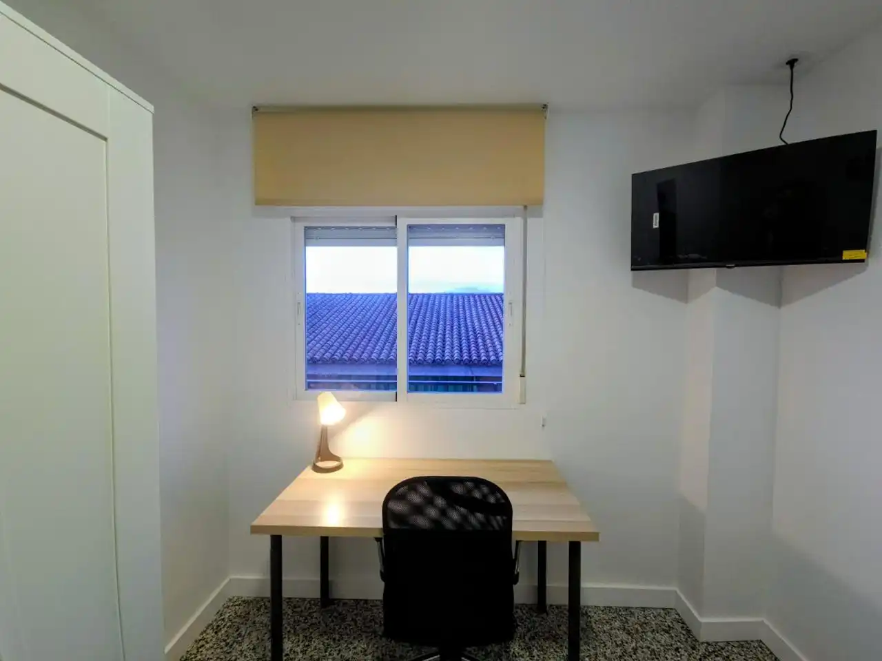 Habitación en Aristoteles, Cerrillo de Maracena - Periodistas