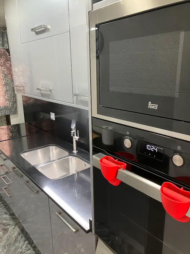 Cocina de Piso en venta en Cornellà de Llobregat con Aire acondicionado, Calefacción y Amueblado