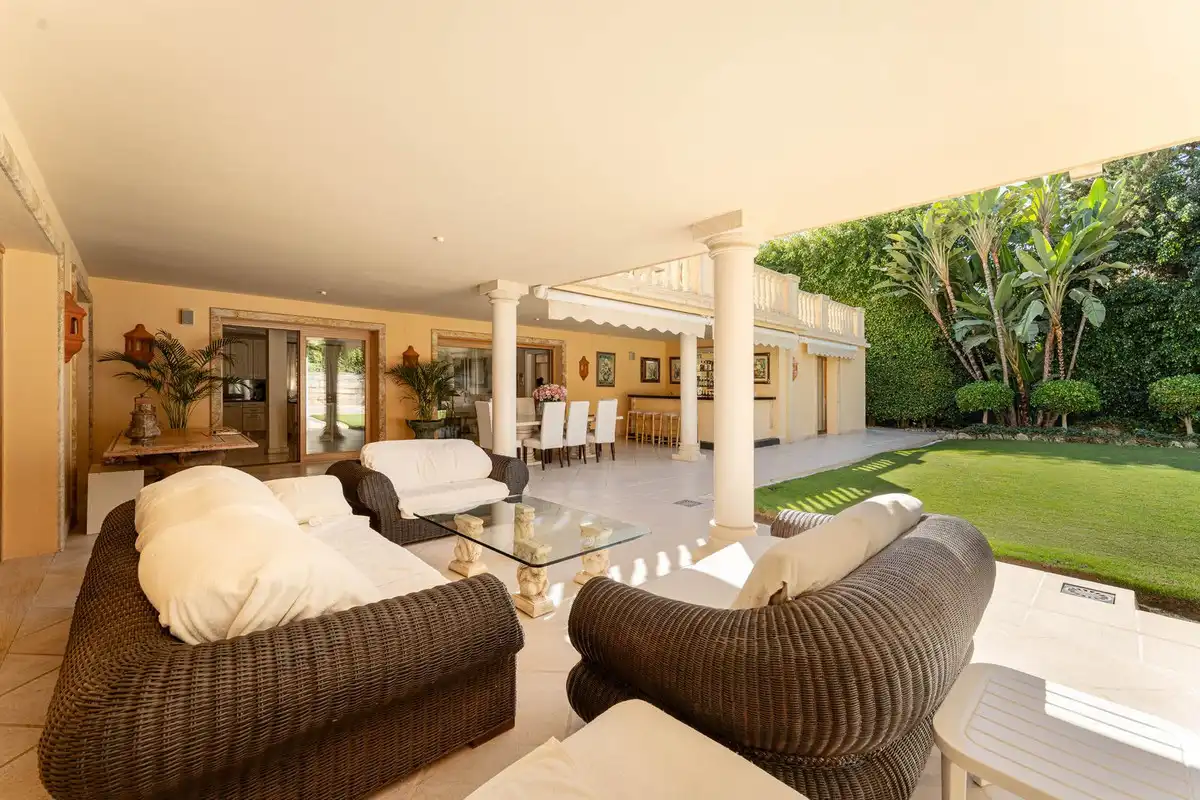 Chalet con piscina en venta en Nueva Andalucía, imagen 32