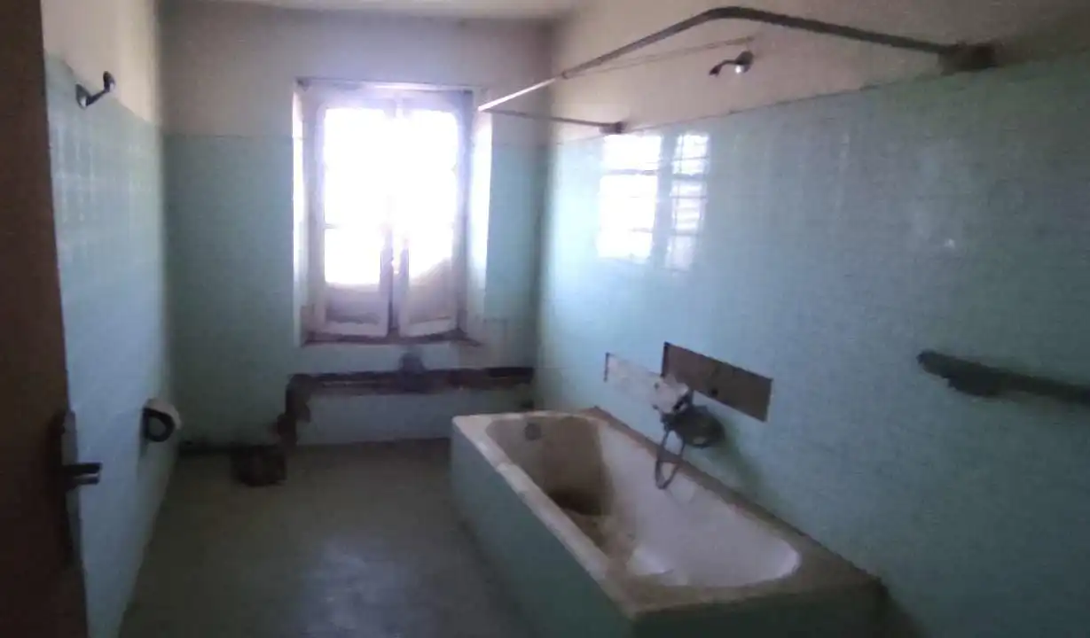 Baño de Casa o chalet en venta en Villares de Órbigo con Parquet y Trastero