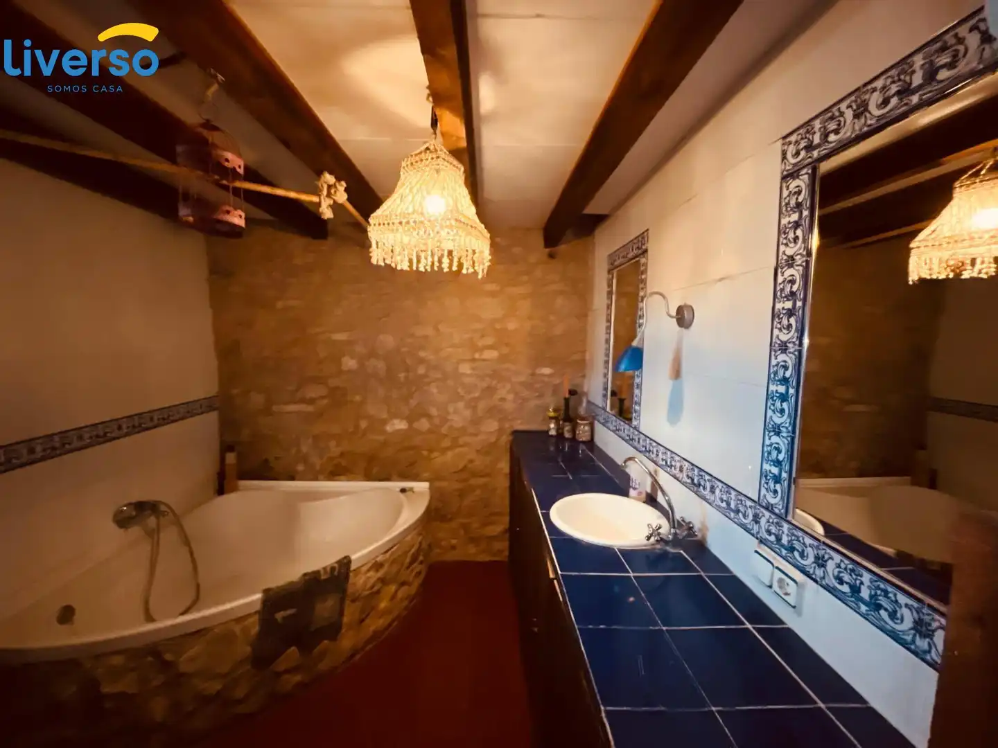 Bathroom of Houses for sale in Revillarruz  with Heating, Terrace and Furnished