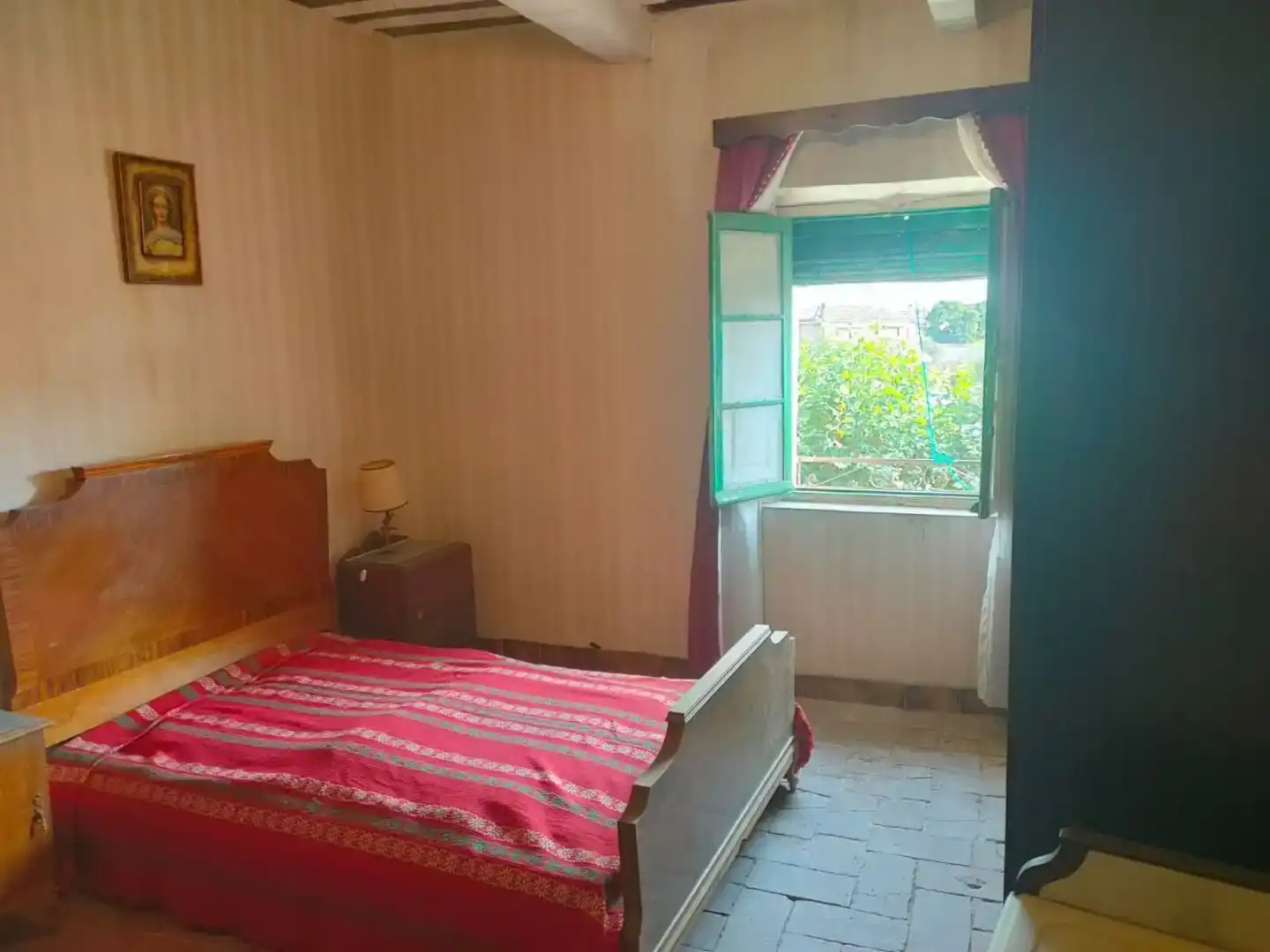 Dormitori de Casa adosada en venda en Villasandino amb Jardí privat, Traster i Moblat