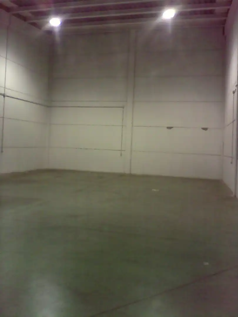Nave industrial en venta en Sevilla