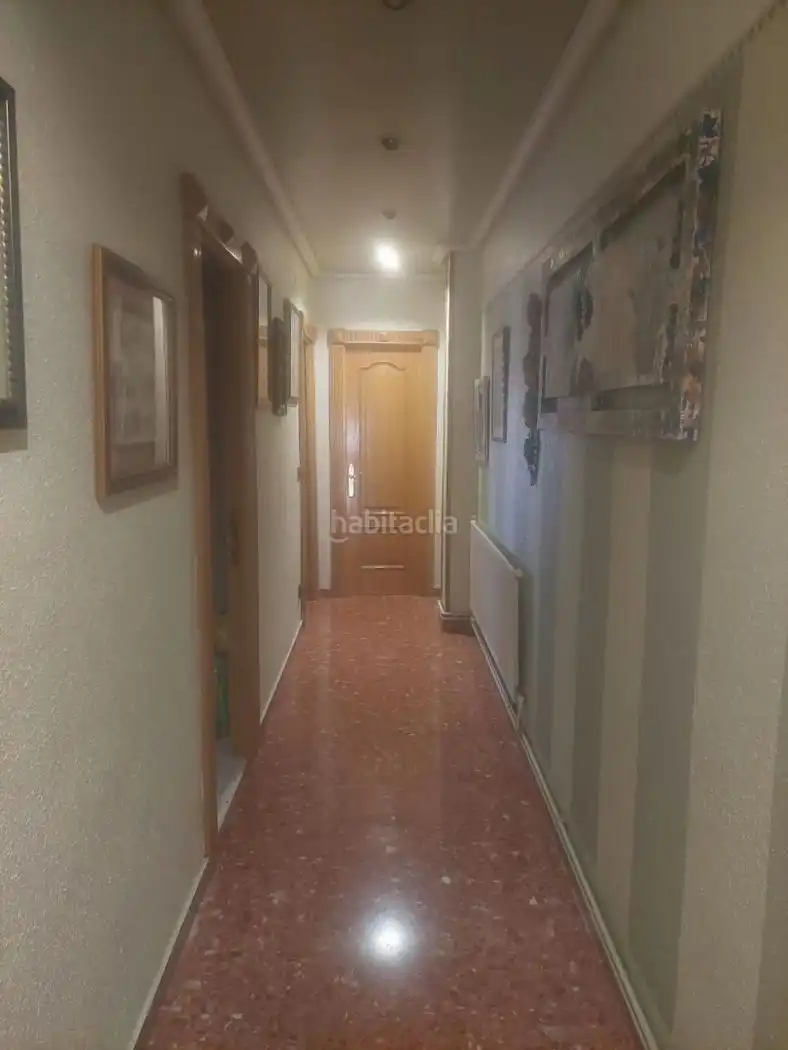 Flat for sale in Calle Araciel 11