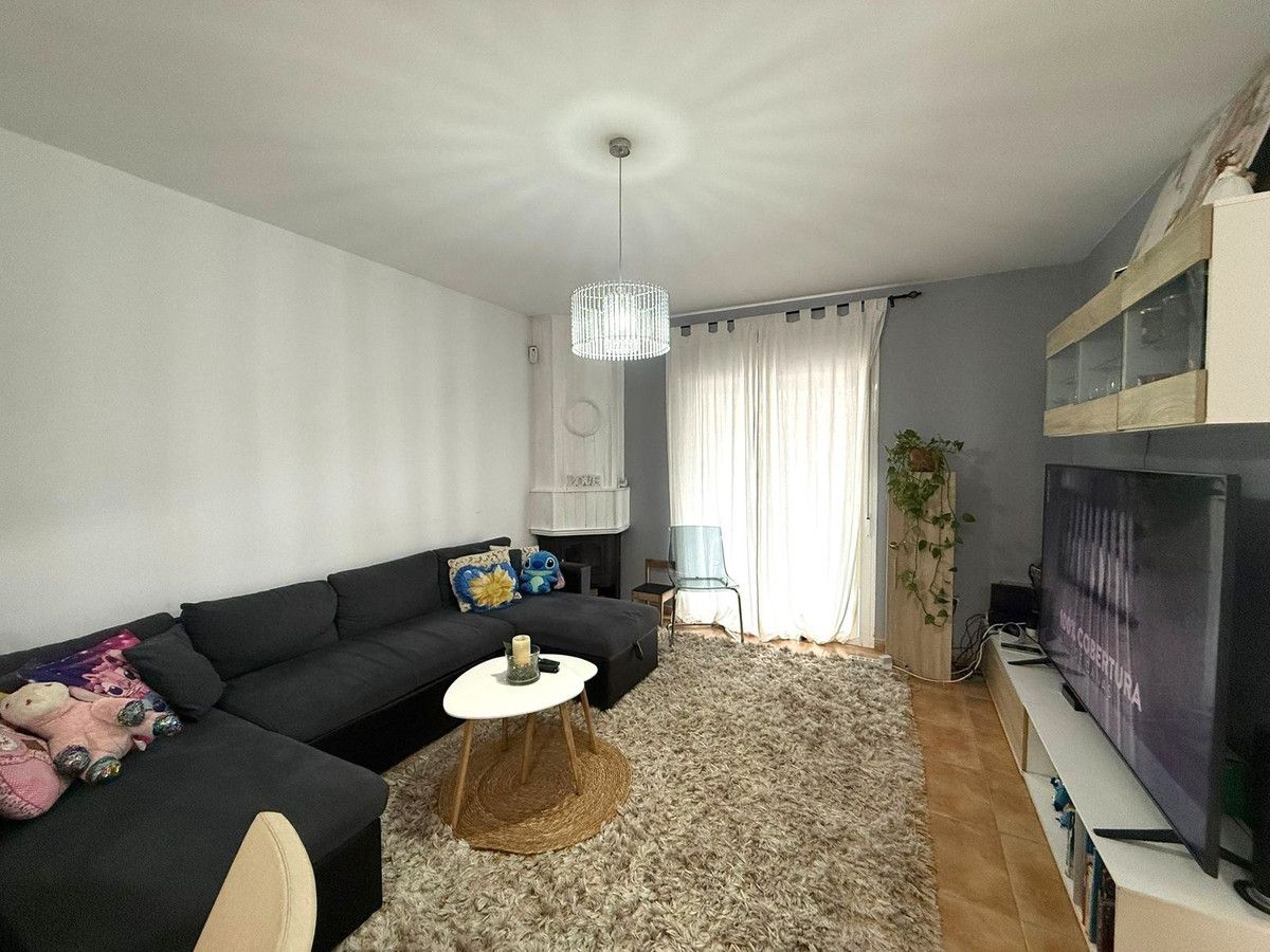 Living room of Single-family semi-detached for sale in Manilva