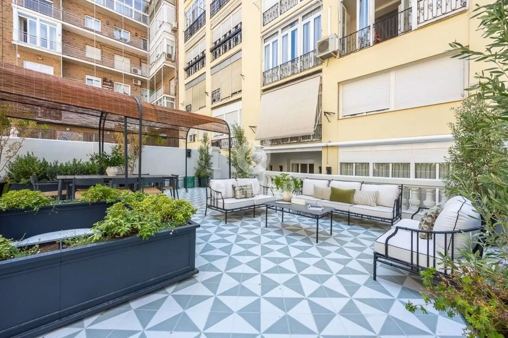 Terraza de Piso en venta en Madrid con Calefacción y Balcón