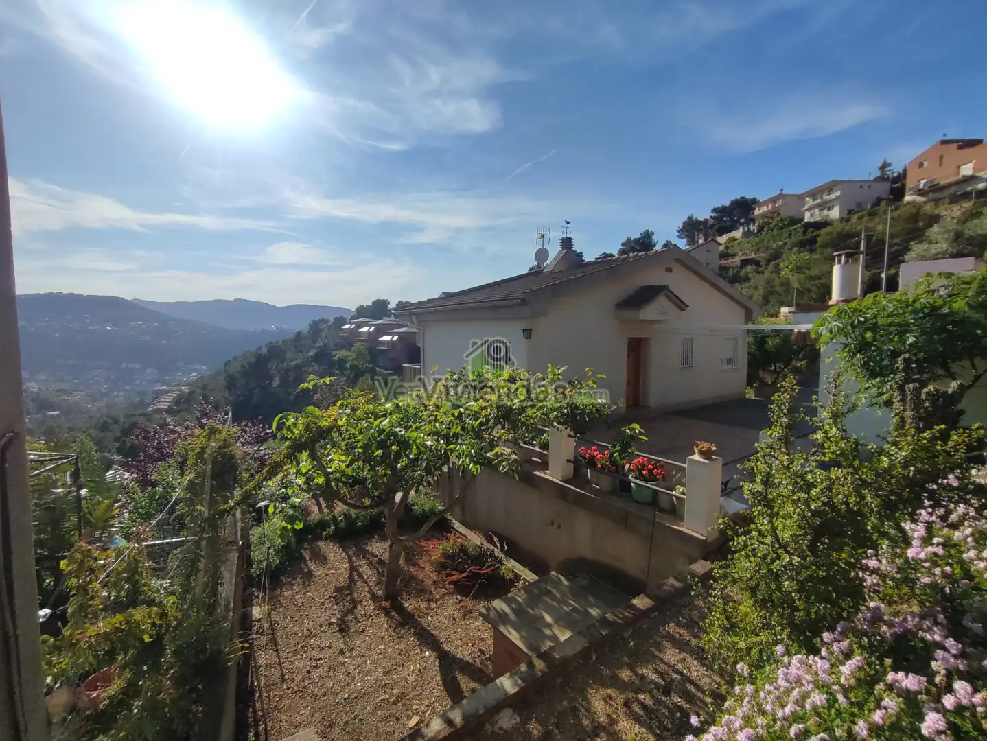 Vista exterior de Casa o chalet en venta en Vallirana con Aire acondicionado, Calefacción y Jardín privado