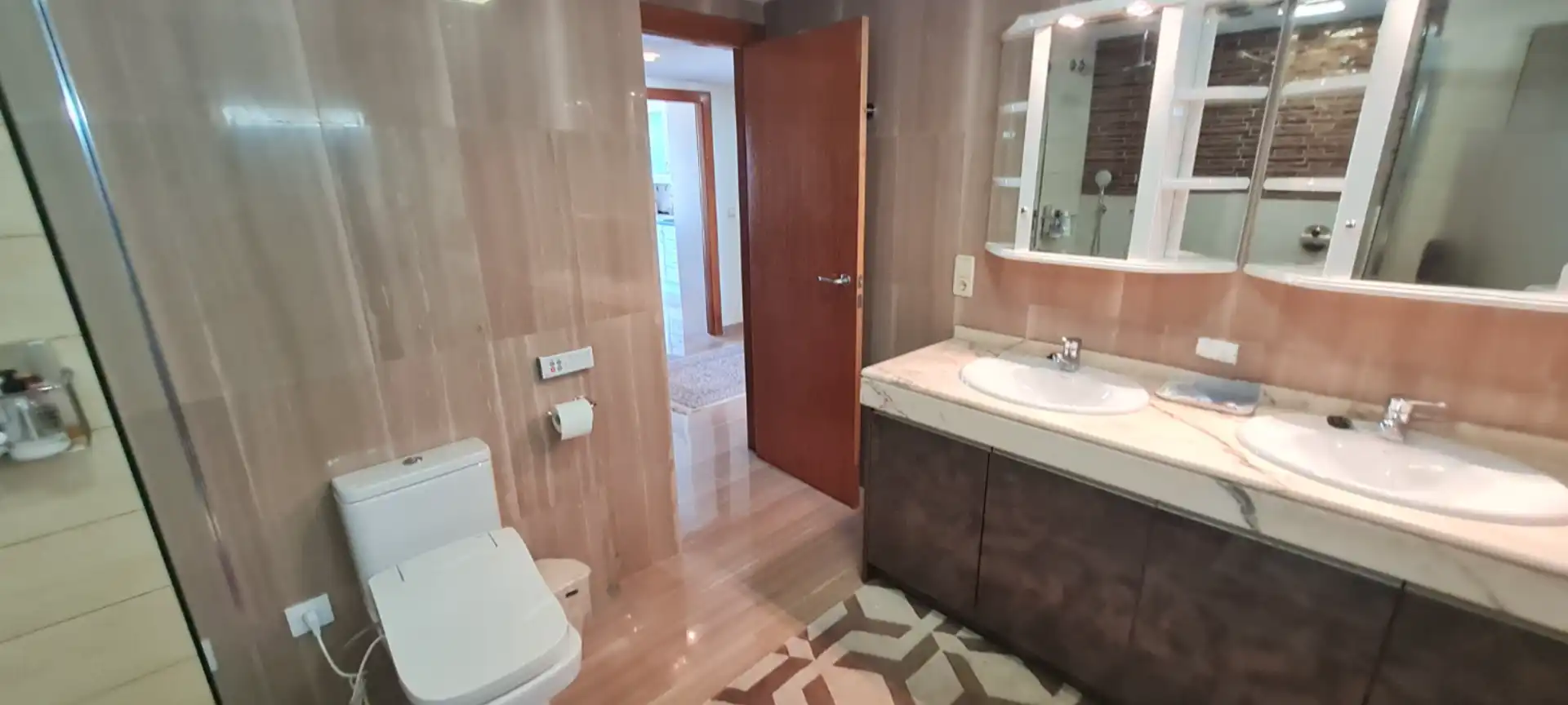 Badezimmer von Wohnungen zum Verkauf in Calpe / Calp mit Klimaanlage, Heizung und Terrasse