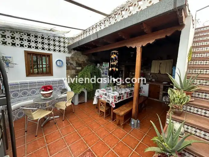 Casa o chalet en venta en Los Realejos con Jardín privado, Terraza y Amueblado