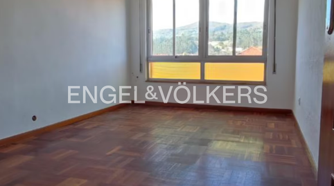 Foto 5 de Apartamento en venta en Calle Castilla, Los Corrales de Buelna , Cantabria
