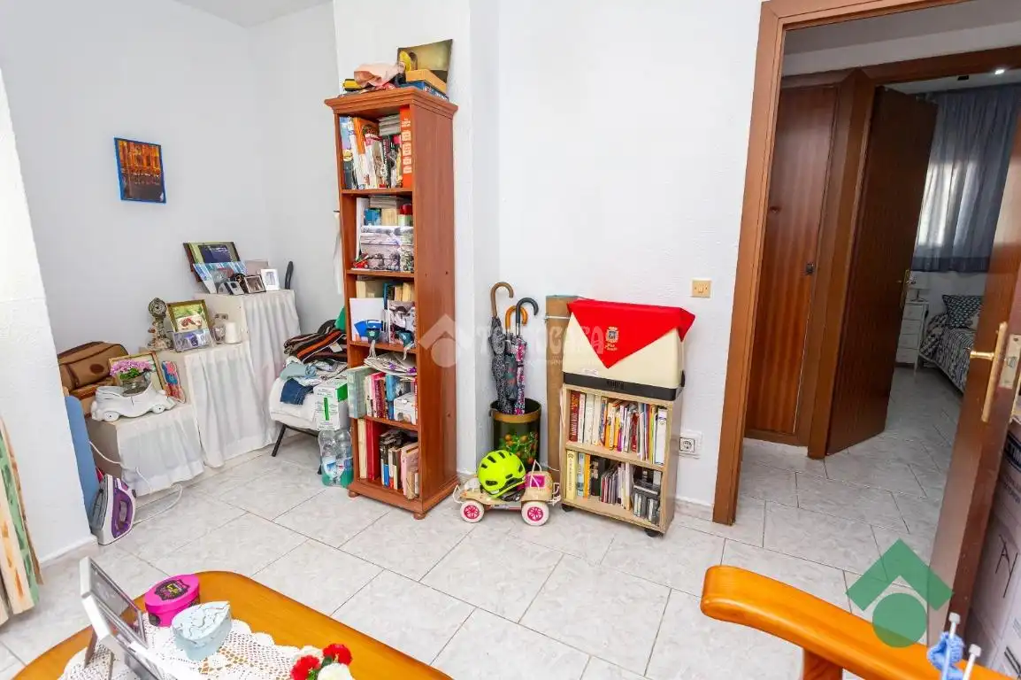 Wohnzimmer von Wohnung zum Verkauf in Algeciras mit Terrasse