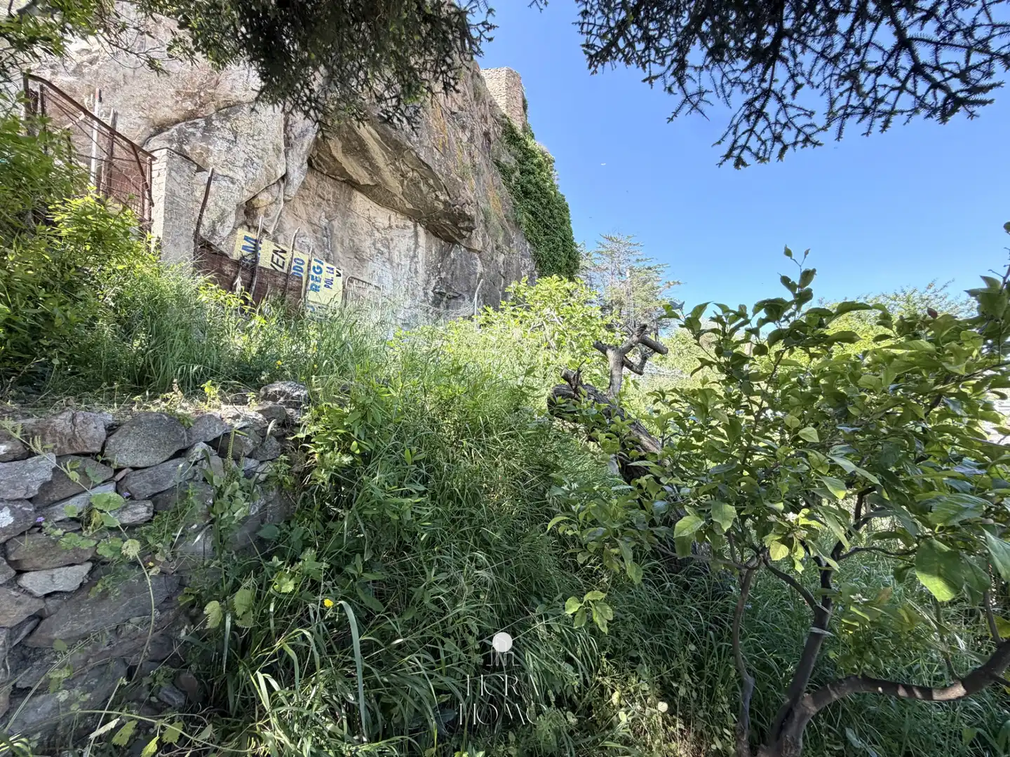 Casa adosada en venda en Ardales amb Jardí privat i Moblat