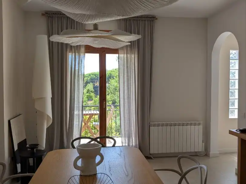 Casa amb jardí en venda a Carrer Ronda de Garbi 26, imagen 5