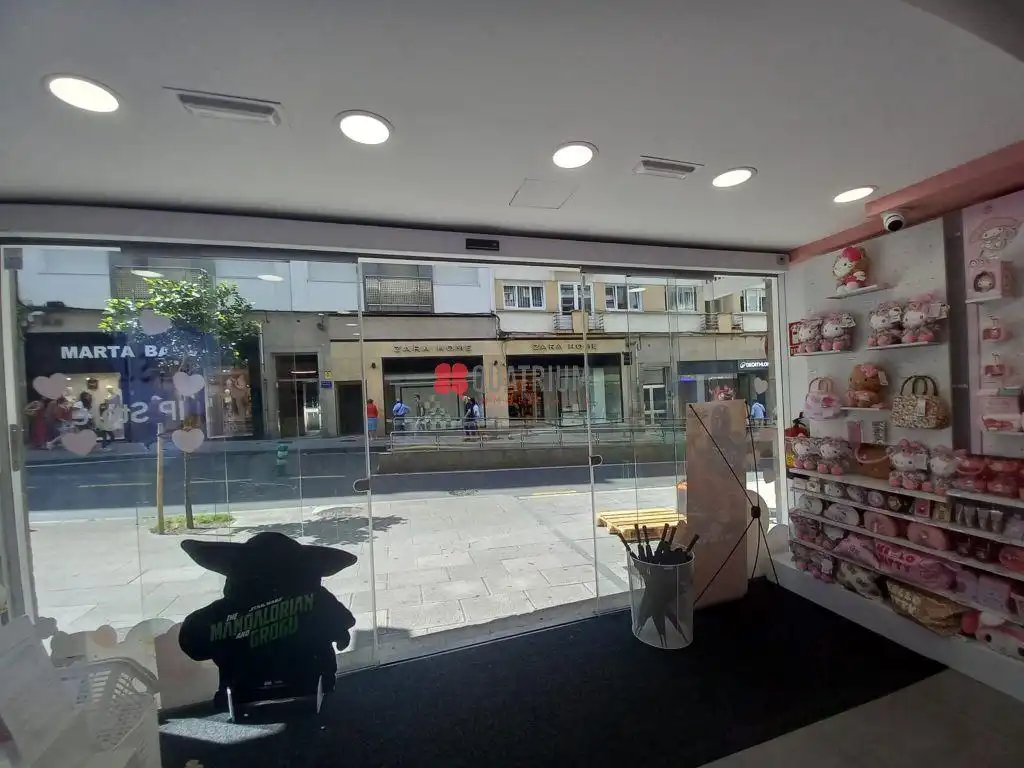 Commercial properties for transfer in Santiago de Compostela   with Air Conditioner