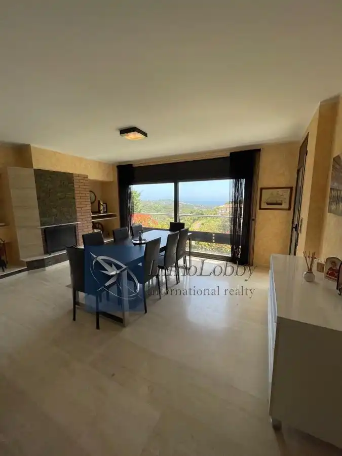 Casa amb terrassa en venda a Carrer Guineu, imagen 12