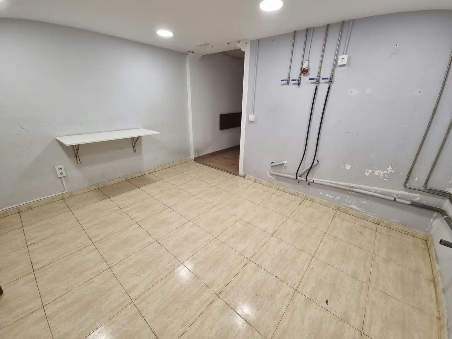 Business premises to rent in BLAY, imagen 8