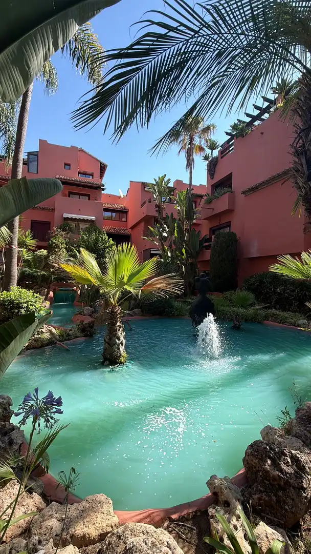 Apartamento de alquiler en Elviria