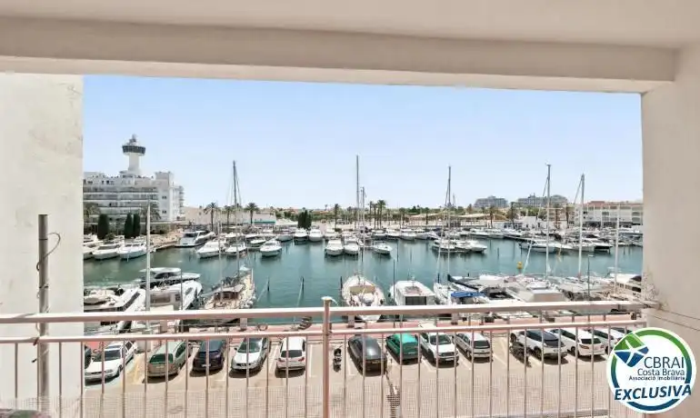 Terrassa de Apartament en venda en Empuriabrava