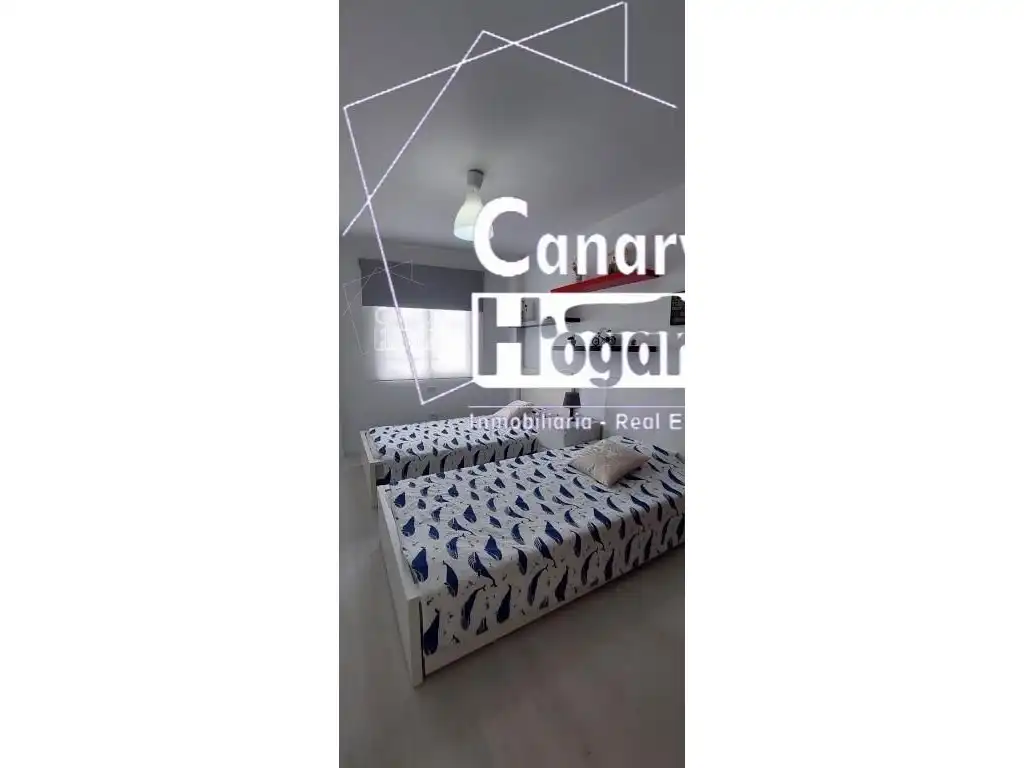Dormitori de Apartament en venda en Adeje amb Aire condicionat i Balcó