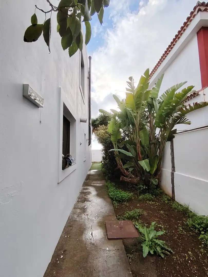 Exterior view of Houses for sale in San Cristóbal de la Laguna  with Heating, Terrace and Storage room
