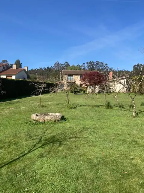 Jardín de Casa o chalet en venta en Carballo con Calefacción, Jardín privado y Parquet