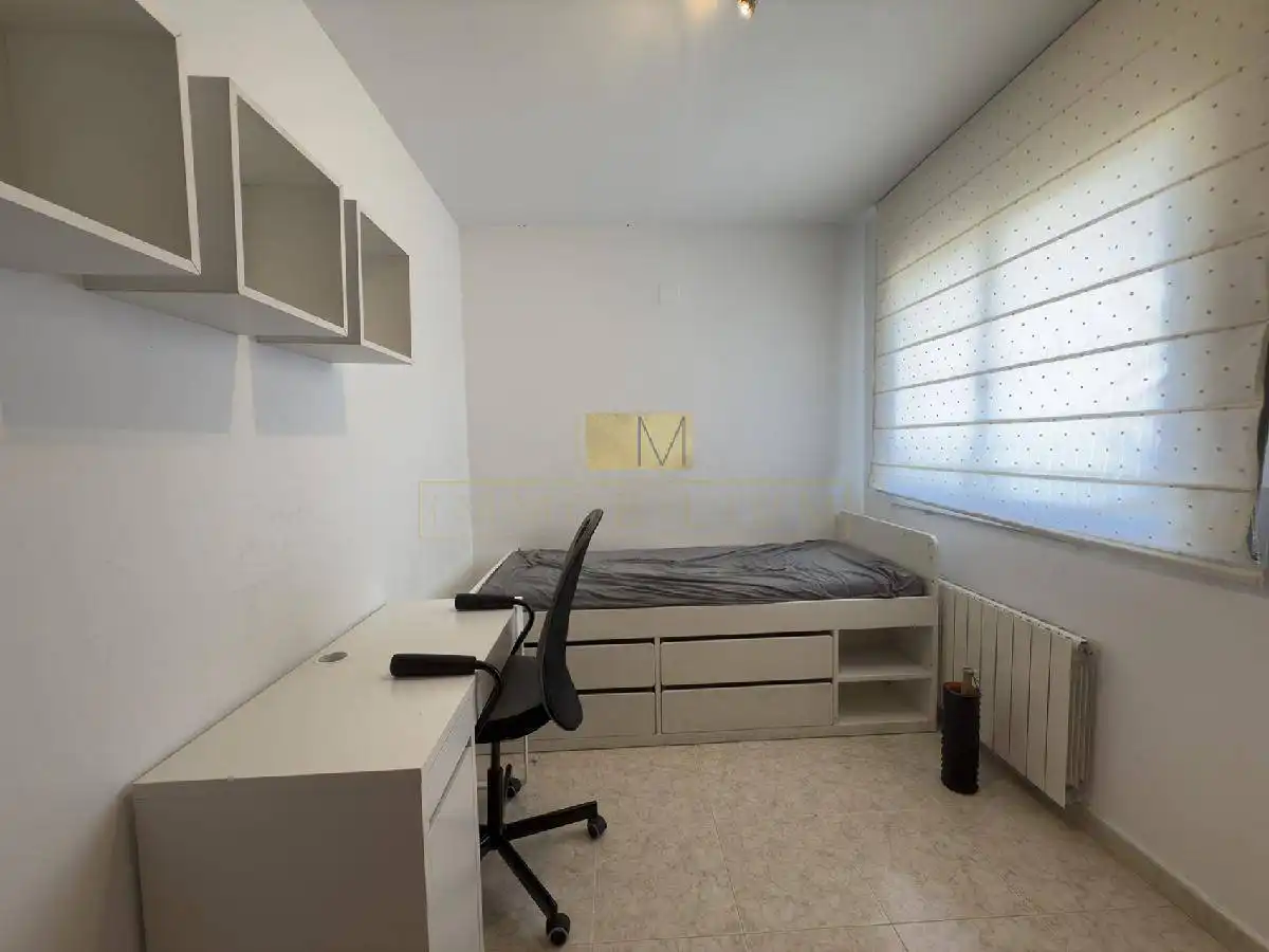 Dormitori de Casa o xalet en venda en Sant Pere de Ribes amb Aire condicionat, Calefacció i Jardí privat
