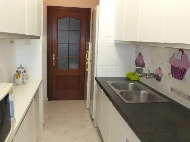 Küche von Wohnung zur untervermieten in Norte
