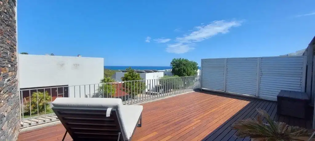 Terrassa de Dúplex en venda en Sant Pere de Ribes amb Aire condicionat, Calefacció i Jardí privat