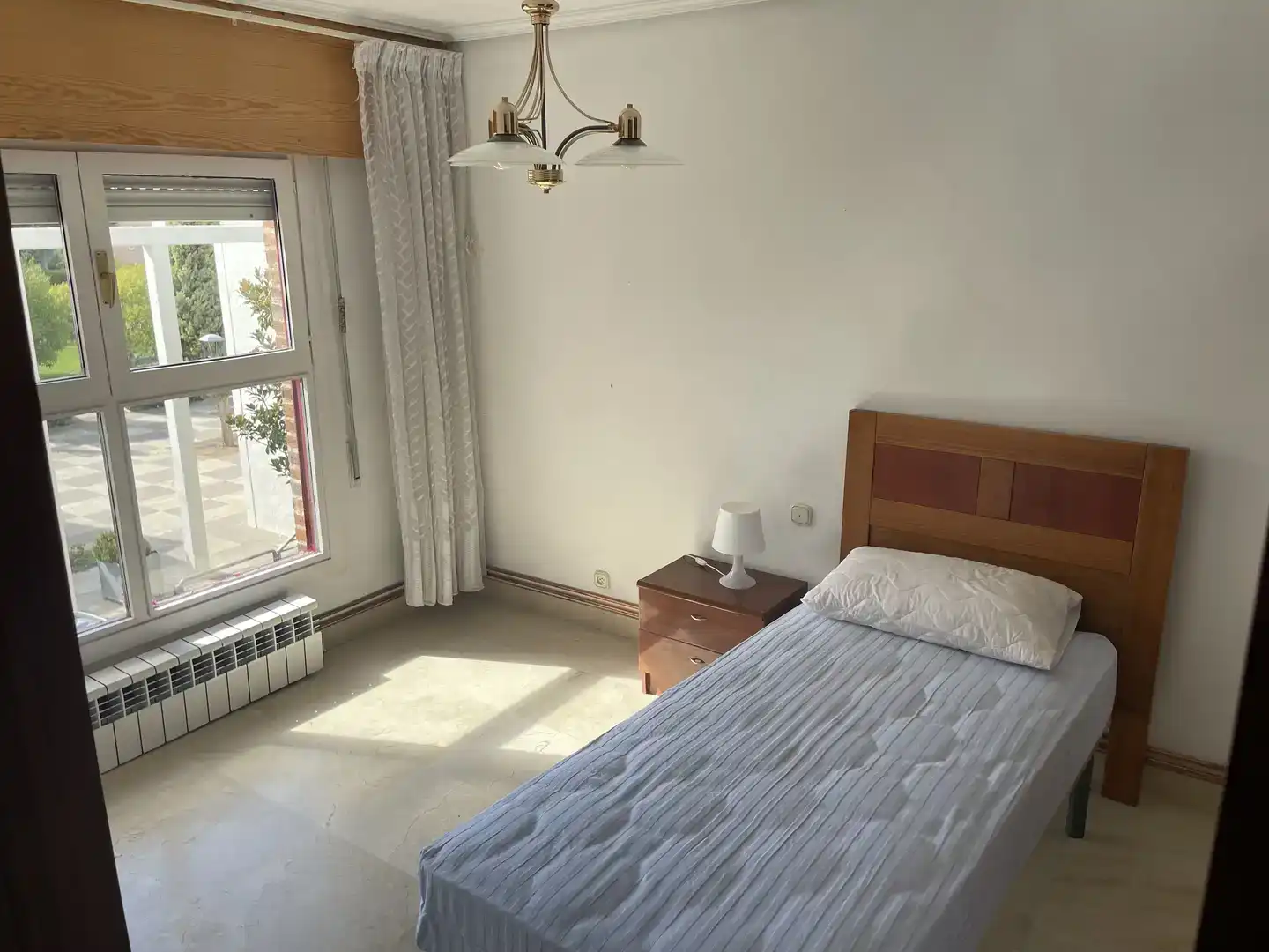 Bedroom of Houses for rent in Simancas  with Private garden, Storage room and Furnished