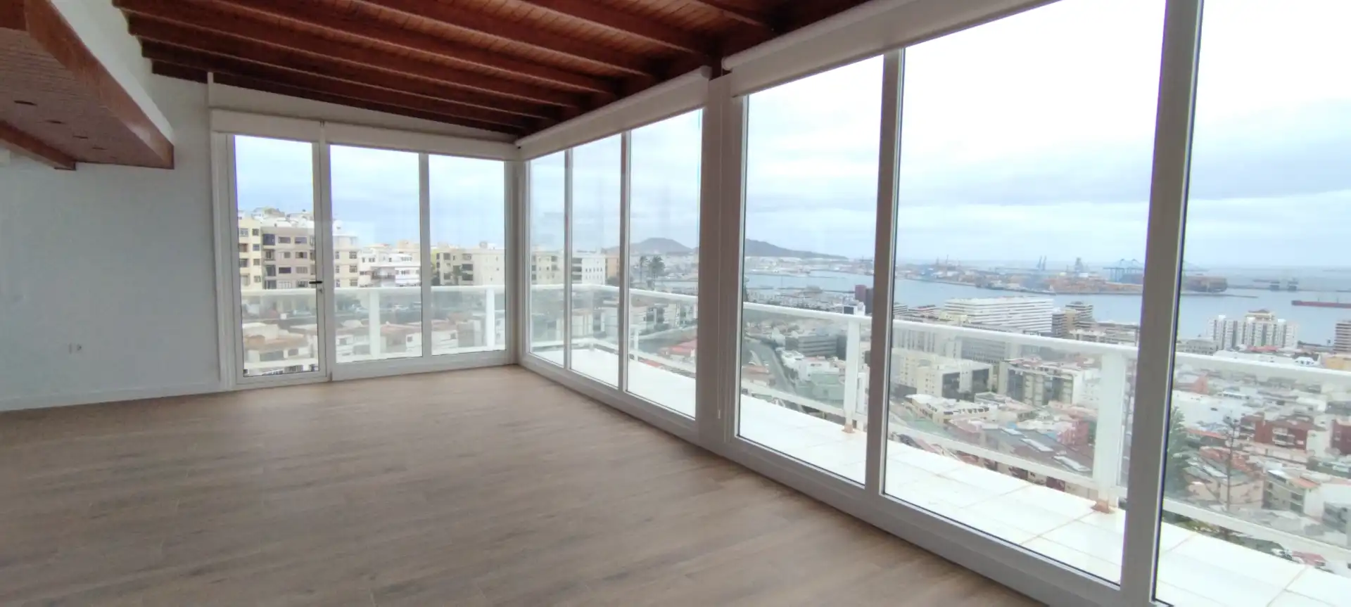 Wohnzimmer von Büro zur Miete in Las Palmas de Gran Canaria mit Klimaanlage, Terrasse und Balkon