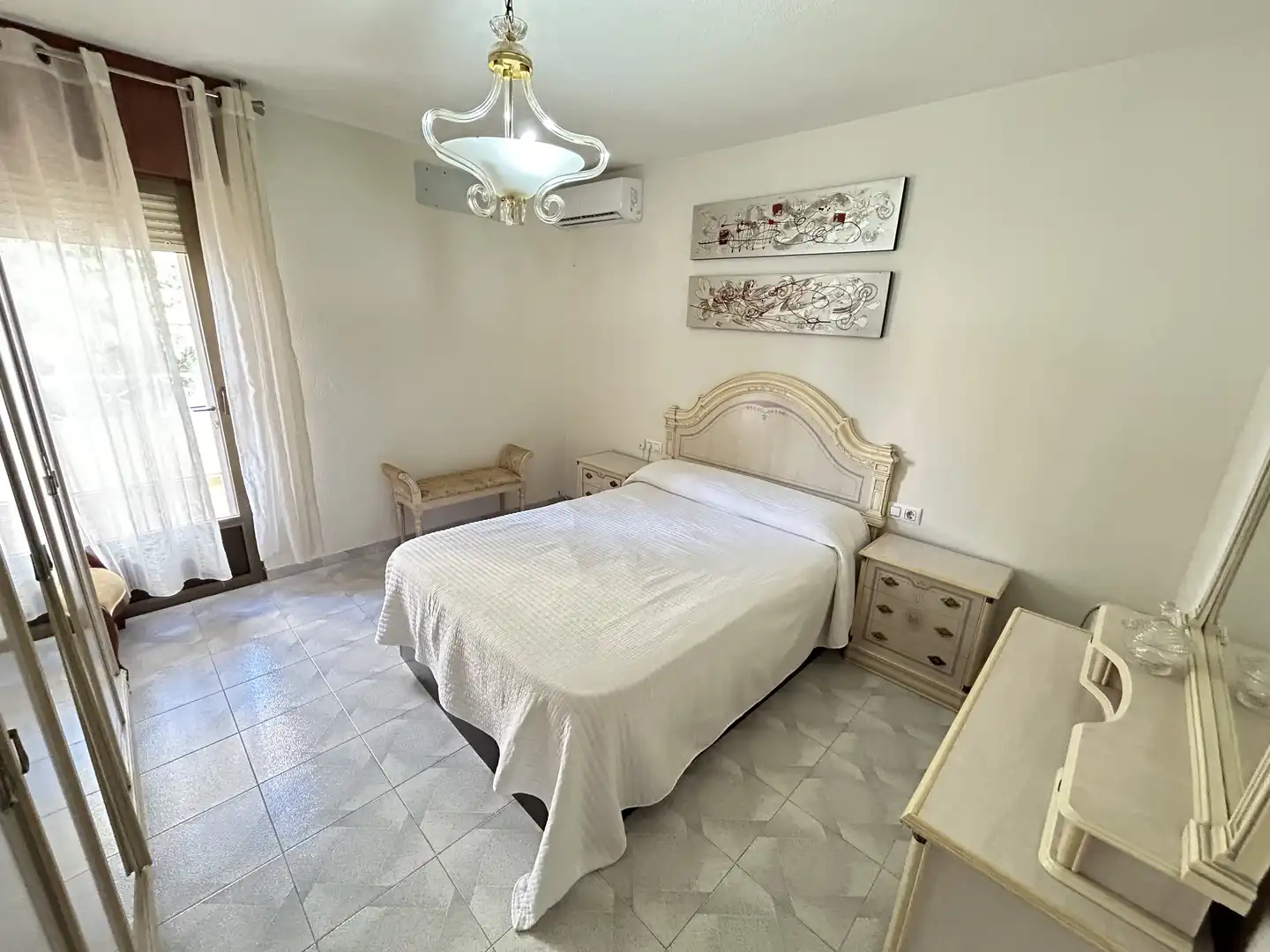 Dormitori de Casa adosada en venda en Almería amb Aire condicionat, Calefacció i Terrassa
