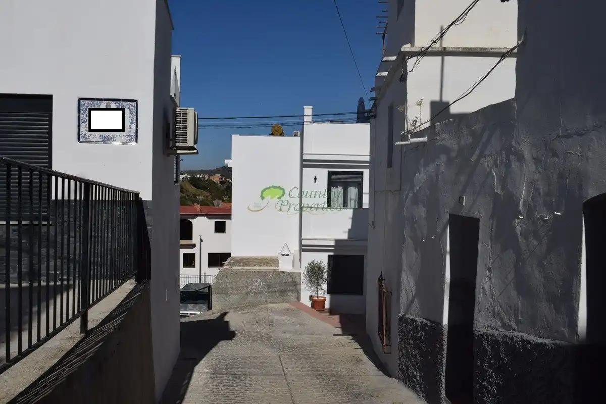 Vista exterior de Casa o xalet en venda en Cómpeta amb Terrassa i Traster