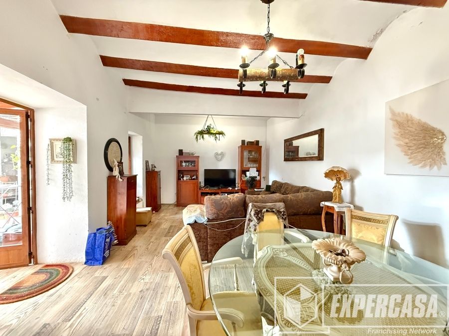 Living room of House or chalet for sale in Llíria  with Air Conditioner, Terrace and Storage room
