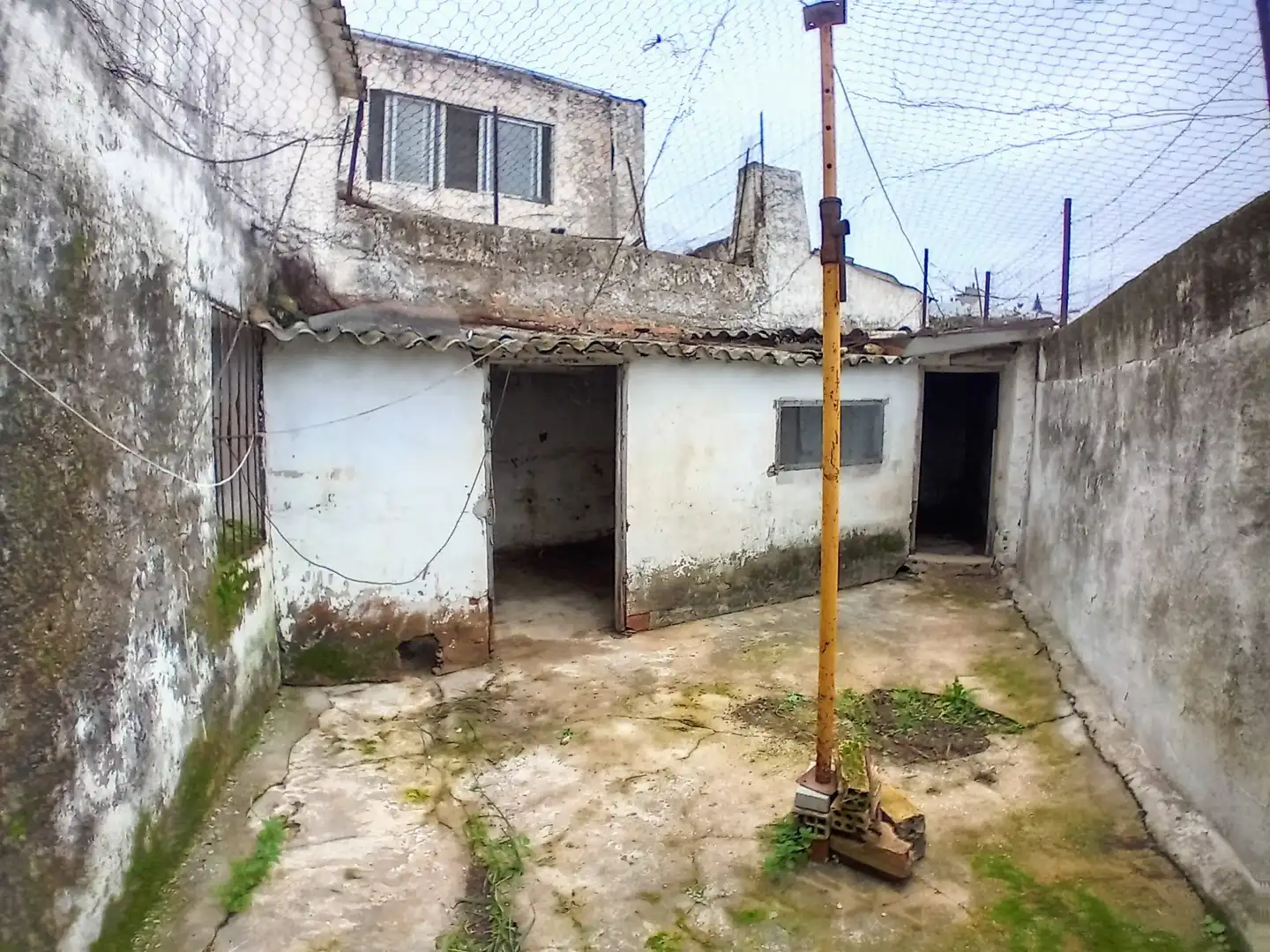 Exterior view of Storage room for sale in Yunquera