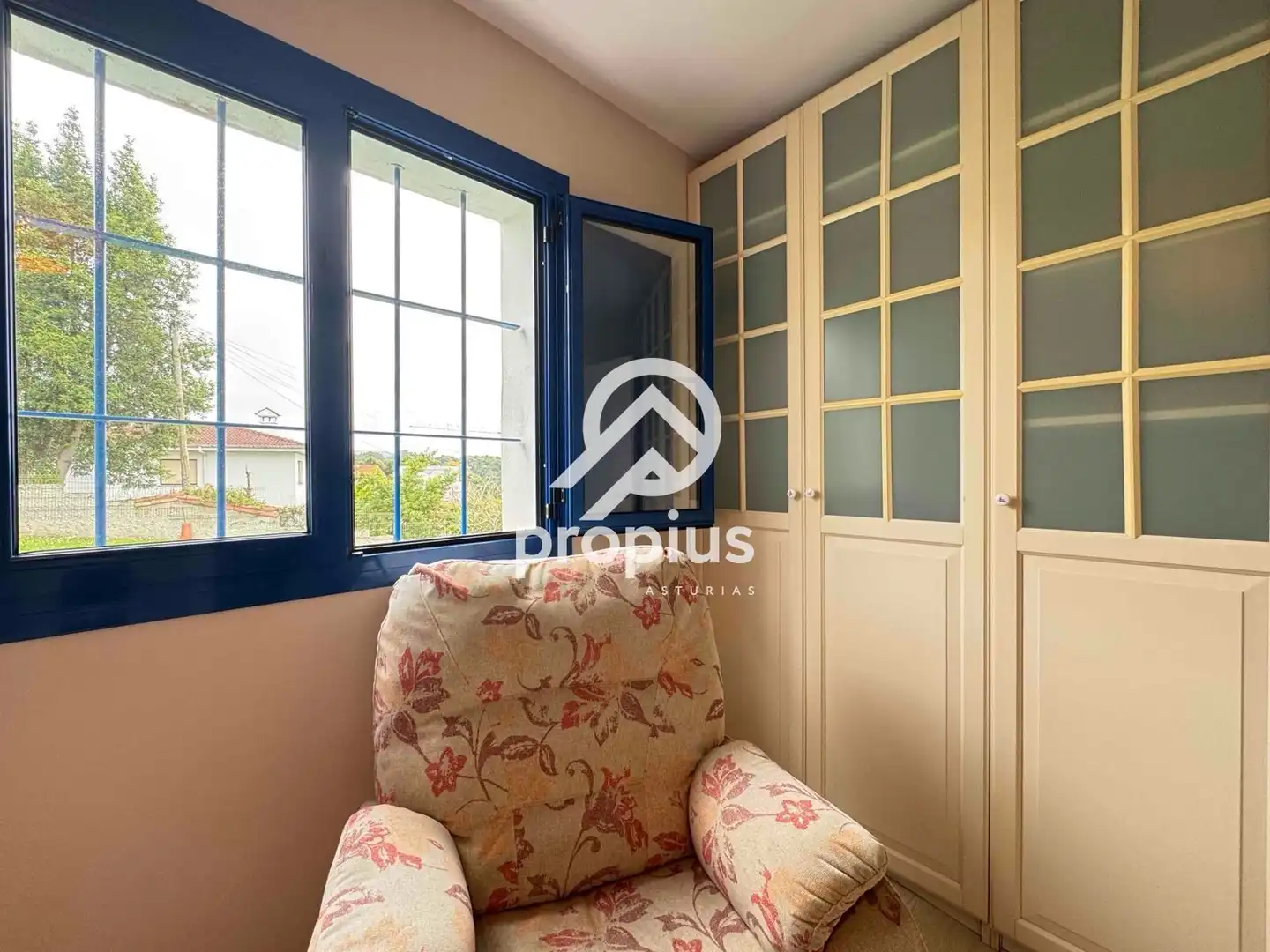Habitación de Casa o chalet en venta en Ribadesella con Calefacción, Jardín privado y Terraza