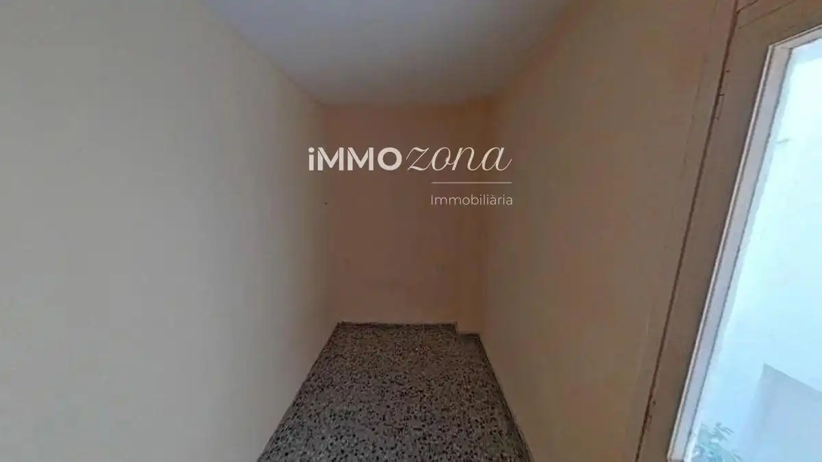 Habitación de Apartamento en venta en Urbanitzacions