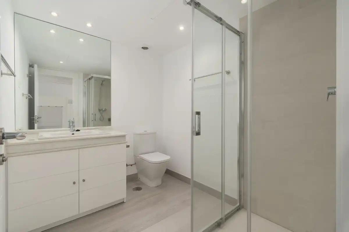 Baño de Casa adosada en venta en Ojén con Terraza, Trastero y Piscina