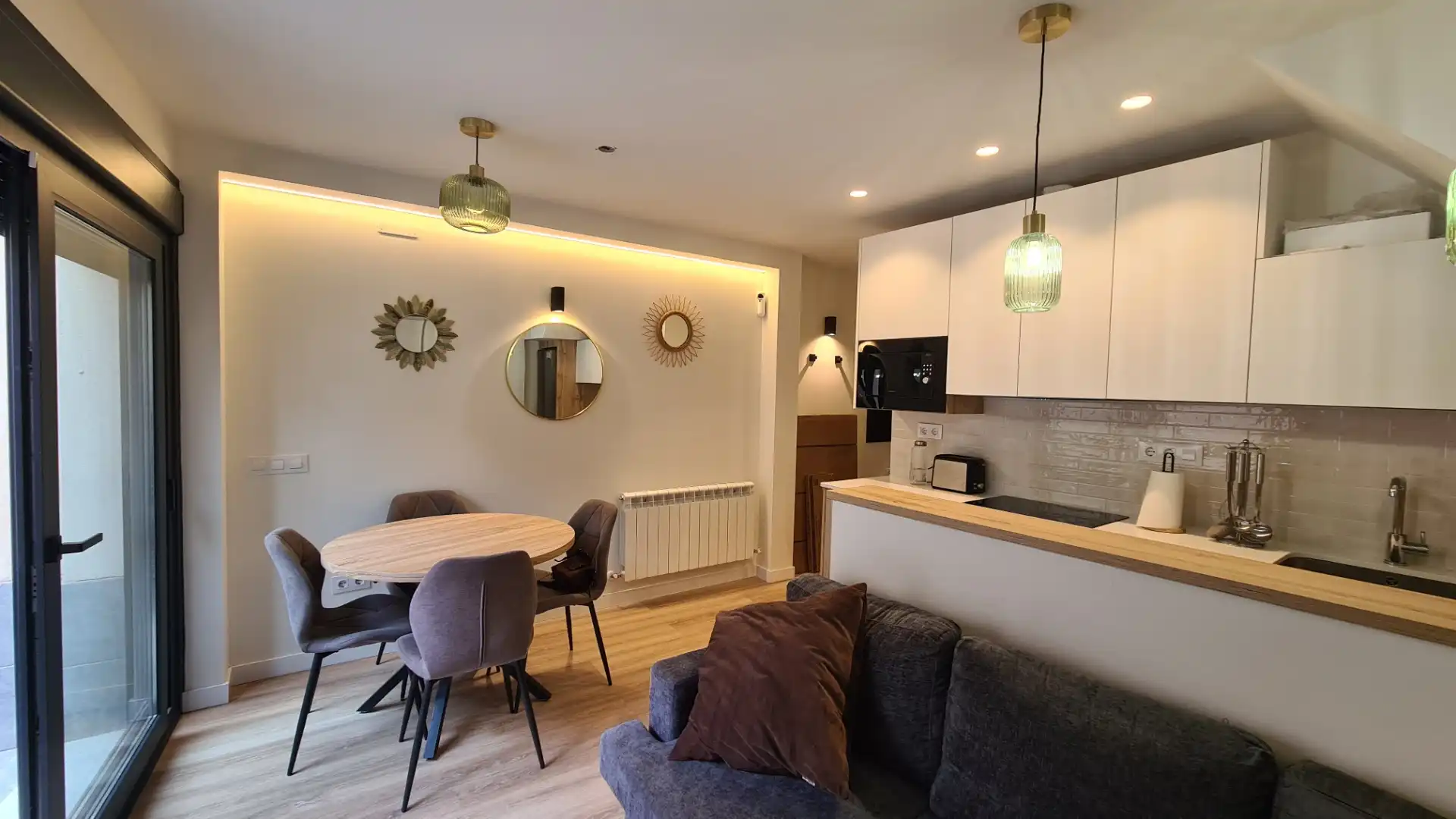 Houses for rent in Travesía Cantabranas, 7, San Lázaro